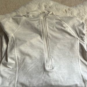 Cold Wear Under Armor Long Sleeve Shirt